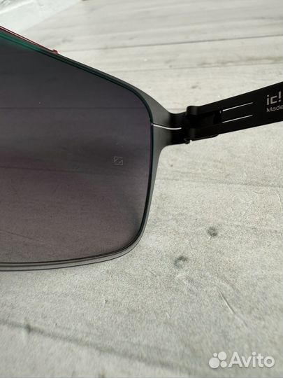 Солнцезащитные очки ic Berlin AMG 05S