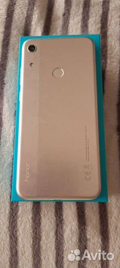 Телефон Huawei Honor 8A