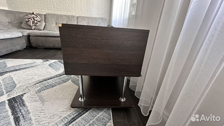 Журнальный стол