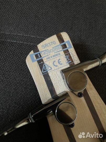 Бас гитара Ibanez sr370