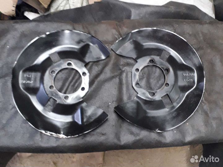 Щиток тормозного диска Mazda CX-5