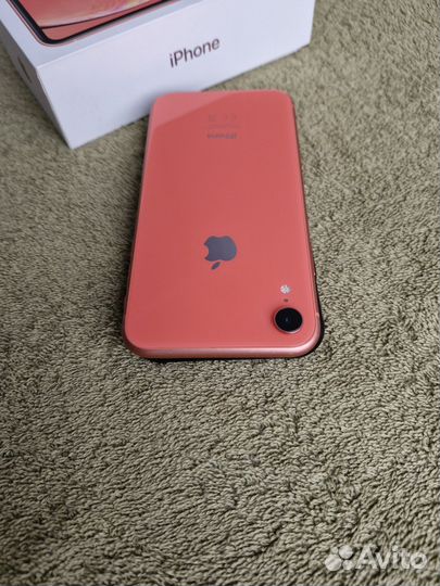 iPhone Xr, 64 ГБ