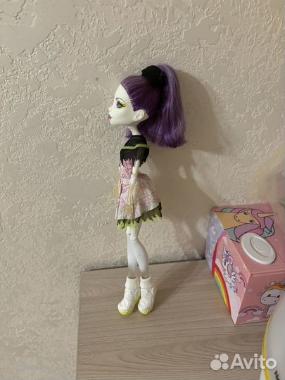Кукла монстер хай