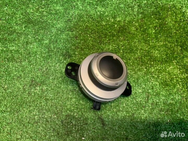 Кнопка включения полного привода Mitsubishi