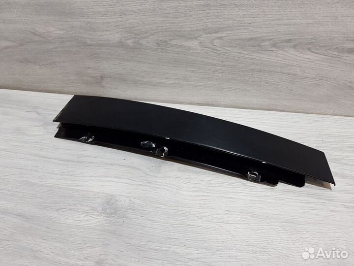 Накладка рамки двери задняя левая Volvo V60 (V60 C