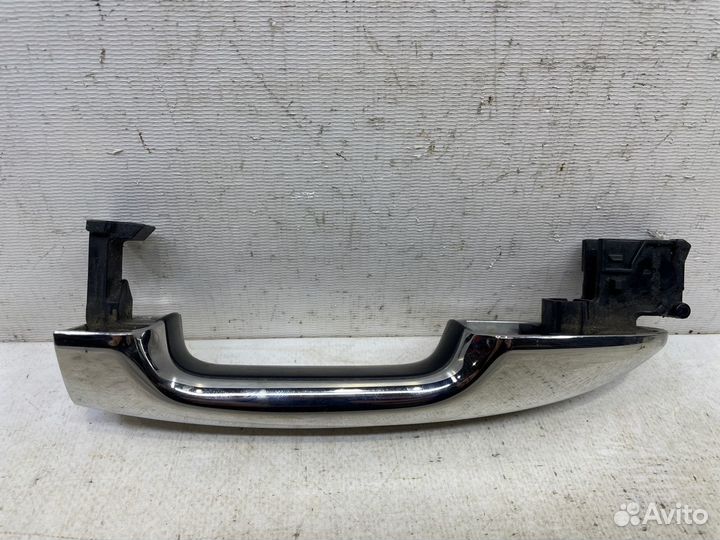 Ручка двери задняя левая Toyota Land Cruiser 200