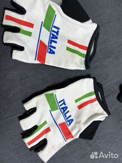 Перчатки велосипедные