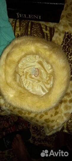 Береты женские норковые