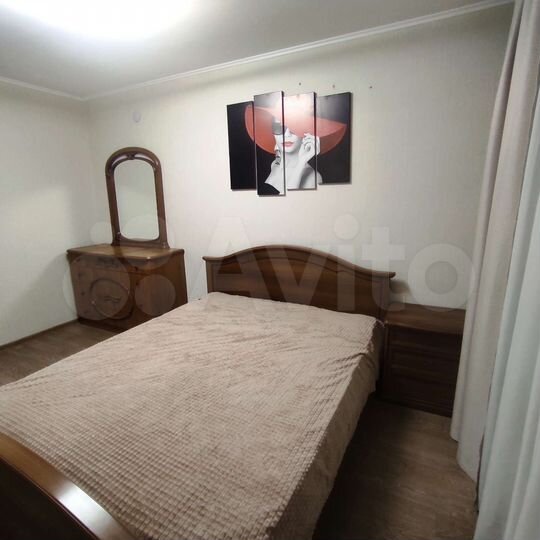 2-к. квартира, 62 м², 3/10 эт.
