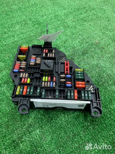 Блок предохранителей Bmw 520 F10 N20B20B 2012
