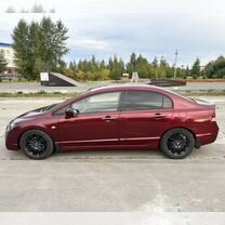 Honda Civic 1.8 AT, 2006, 289 500 км, с пробегом, цена 910 000 руб.