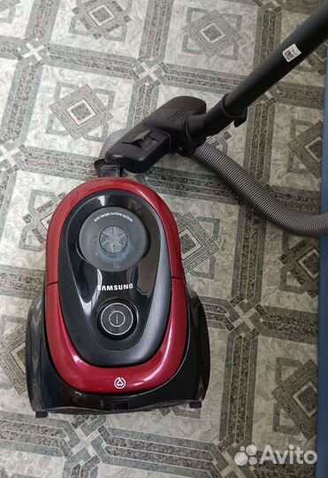 Пылесос Samsung 1800w