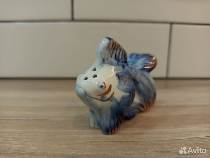 Солонка рыбка лфз