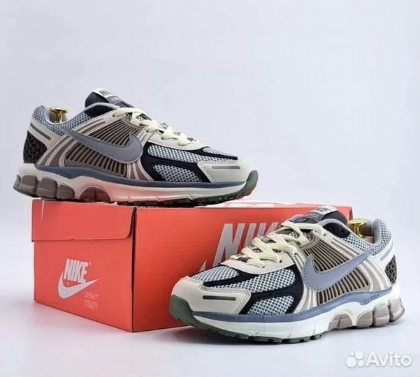 Кроссовки Nike air zoom vomero 5 новые