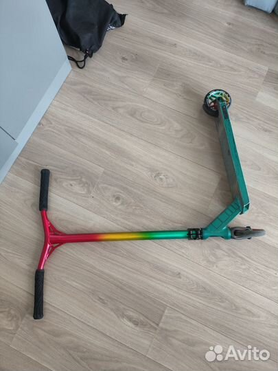 Трюковой самокат