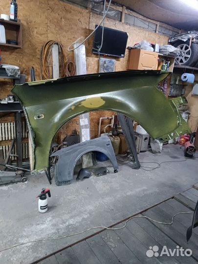 Крыло левое audi a6 c5