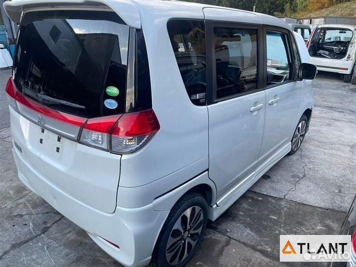 Ступица задняя левая mitsubishi delica D:2