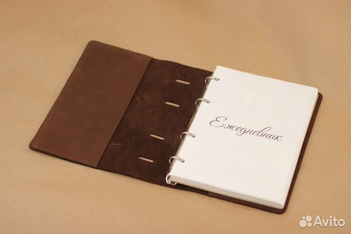 Ежедневник А5 на кольцах. Ручная работа. Нат.кожа