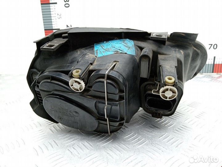 Фара передняя для Volkswagen Golf 4 1J1941017F