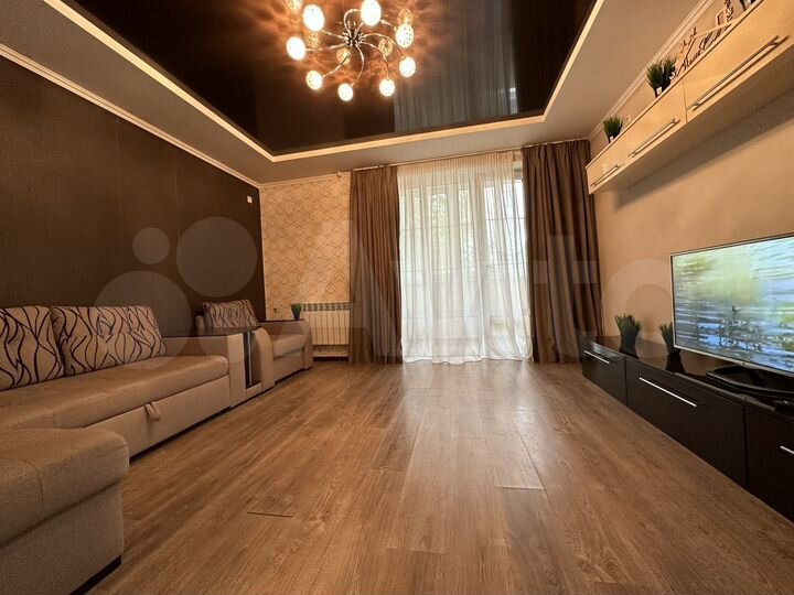 2-к. квартира, 70 м², 5/9 эт.