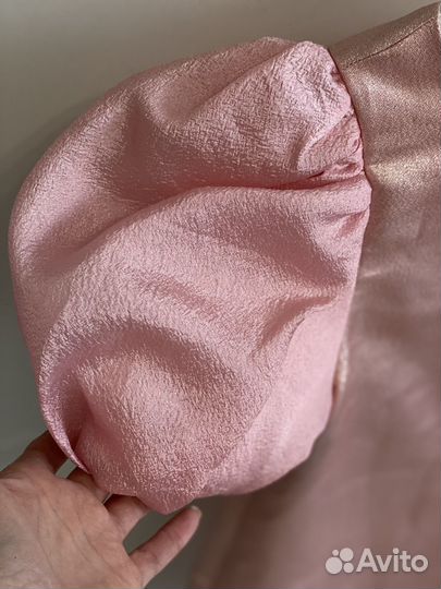 Праздничное платье блестящее для девочки