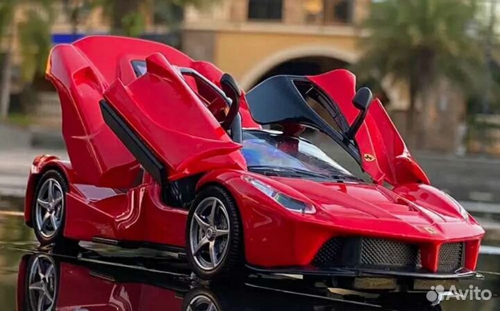 Ferrari LaFerrari 1 32