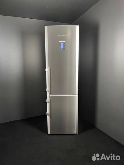 Холодильник Либхер