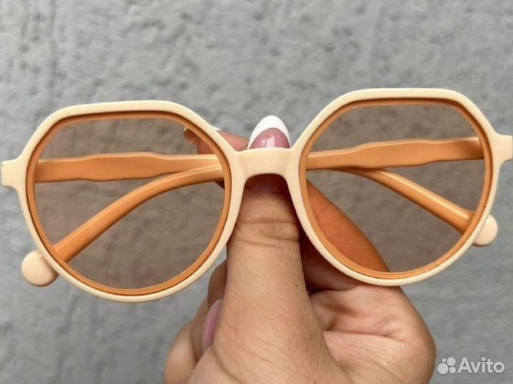 Солнцезащитные очки новые