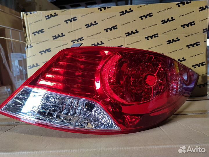 Фонарь задний Хендай Solaris 10-14 лев/пр