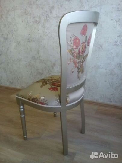 Комплект стульев