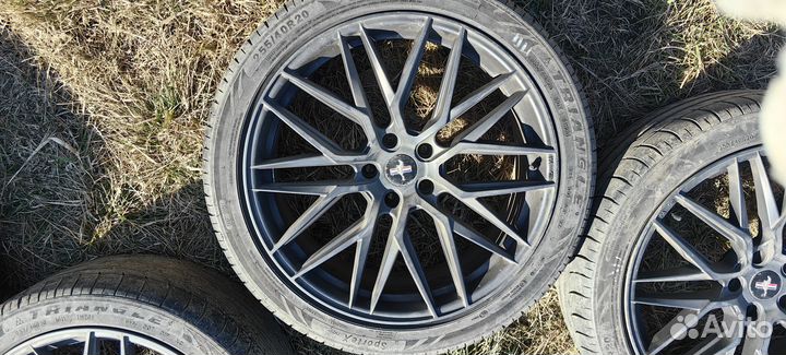 Продаю литые диски R20с летней резиной