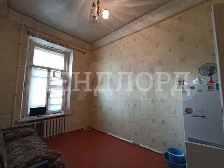 Комната 14,3 м² в 1-к., 4/5 эт.