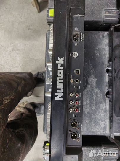 Музыкальное оборудование для кафе