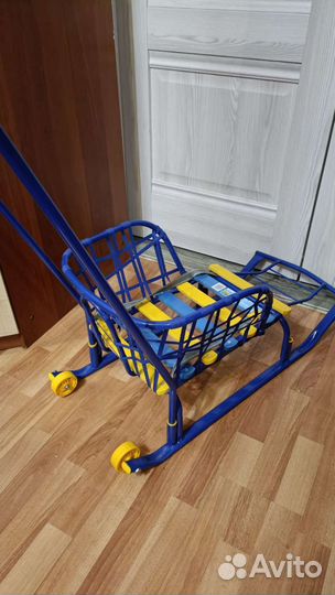 Детские зимние санки на колесах