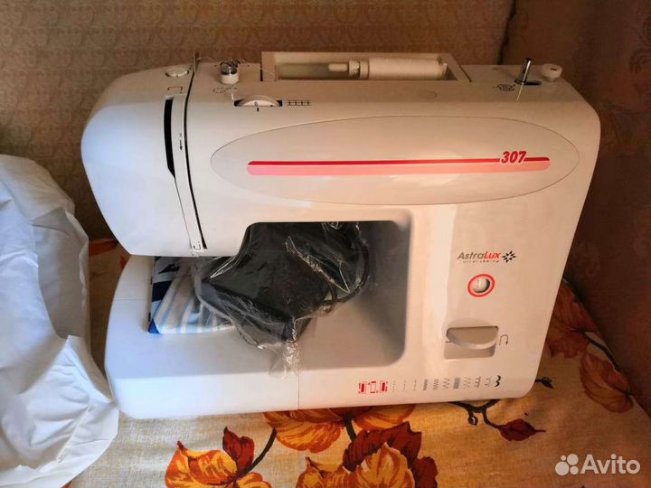Швейная машина astralux