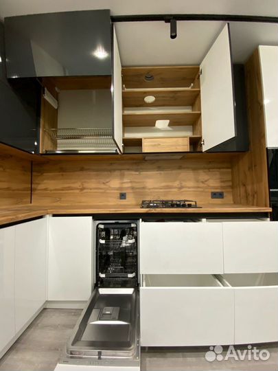 Кухонный гарнитур под заказ