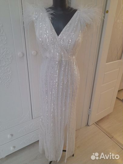 Вечернее платье