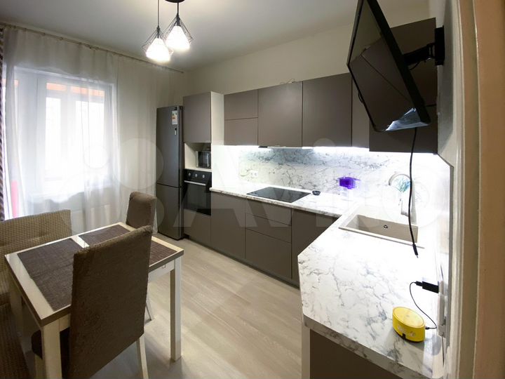 1-к. квартира, 36,6 м², 3/25 эт.