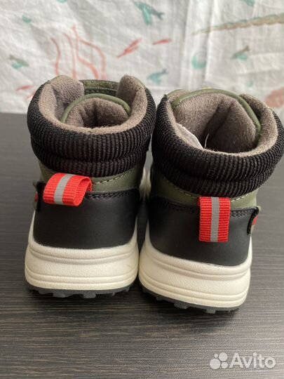 Ботинки демисезонные 22 размер