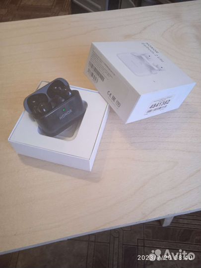 Беспроводные наушники Honor earbuds 2 lite