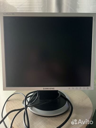 Монитор Samsung 17