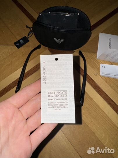 Emporio armani очки