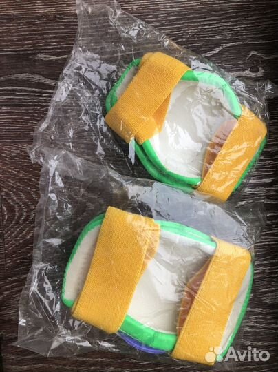 Наколенники и налокотники детские новые