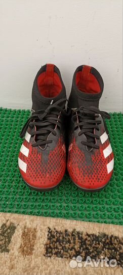 Сороконожки adidas predator Адидас предатор