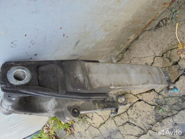 Маятник Suzuki, SV 1000 S, 2005