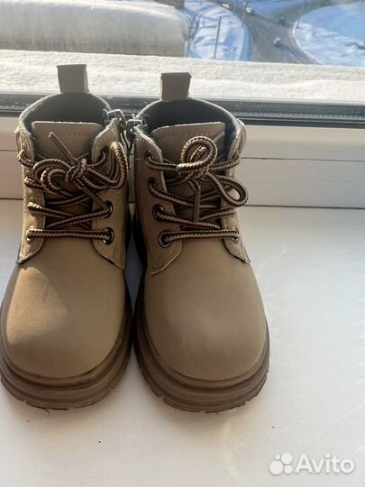 Ботинки весенние на девочку 22 размер