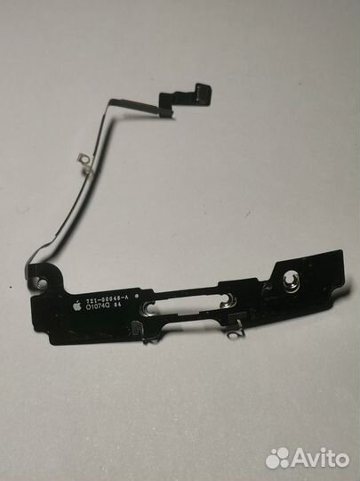 B82 шлейф Wi-Fi антенны и динамика iPhone X