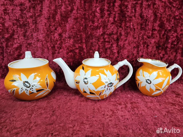Сервиз чайный Тигровая лилия. Дулево 1 сорт 60 е г