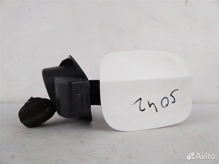 Лючок бензобака ауди Q5