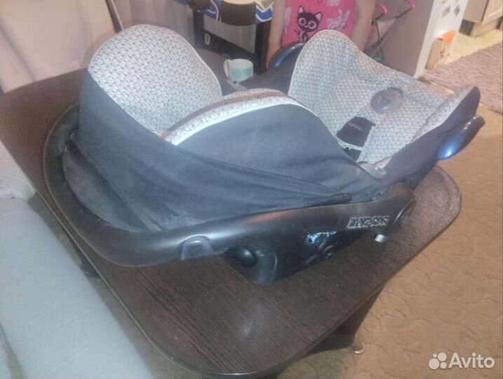 Автолюлька maxi cosi